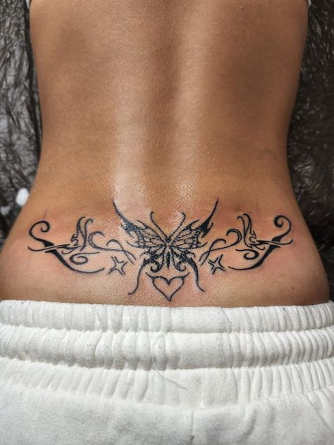 Black Tramp Stamps, Lower Back Tattoos For Women Butterflies, Y2k Lower Back Tattoo, Side Of Stomach Tattoo For Women, Low Back Tattoos, Lower Back Tattoo Women, Low Back Tattoo Women, Different Types Of Tattoos, Tattoo Ideas Female Cute