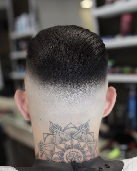 Best Mens Haircuts, Best Short Haircuts For Men, Short Haircuts For Men, Hair Trends 2015, Taper Fade Haircut, Mens Hairstyles Medium, Cool Mens Haircuts, Wavy Hair Men, Mens Haircuts