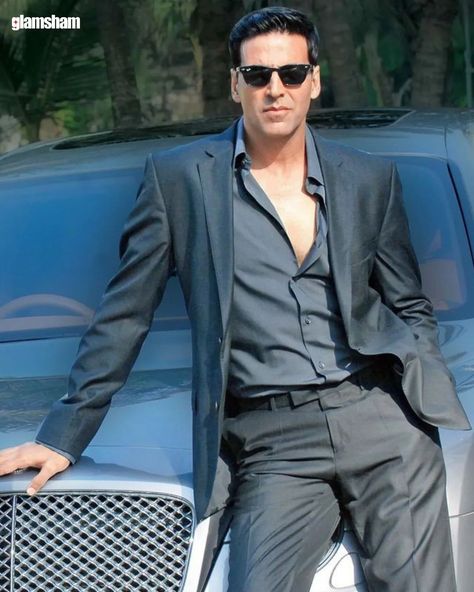 Akshay Kumar Photoshoot, Akshay Kumar Style, Danish Image, Friends Illustration, National Film Awards, Amazing Facts For Students, Fantasy Horror, Motivational Wallpaper, Akshay Kumar