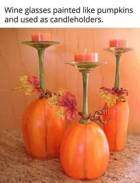 Wine Glass Centerpieces, Pumpkin Wine, Wine Glass Candle Holder, Wine Glass Decor, Wine Glass Candle, Autumn Wine, Diy Wine Glasses, Easy Fall Decor, Halloween Wine