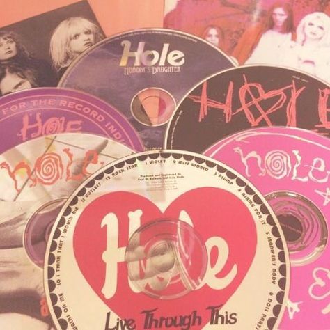 Courtney Love Hole, Pink Grunge, Jennifer's Body, Riot Grrrl, Courtney Love, I'm With The Band, All I Ever Wanted, Miss World, Doll Parts