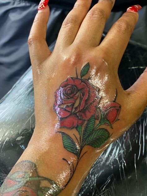 Red Rose Hand Tattoo, Rose Stem Tattoo, Colorful Rose Tattoos, A Rose Tattoo, Roses Tattoos, Kitty Tattoos, Girl Shoulder Tattoos, Realistic Rose Tattoo, Rose Hand Tattoo