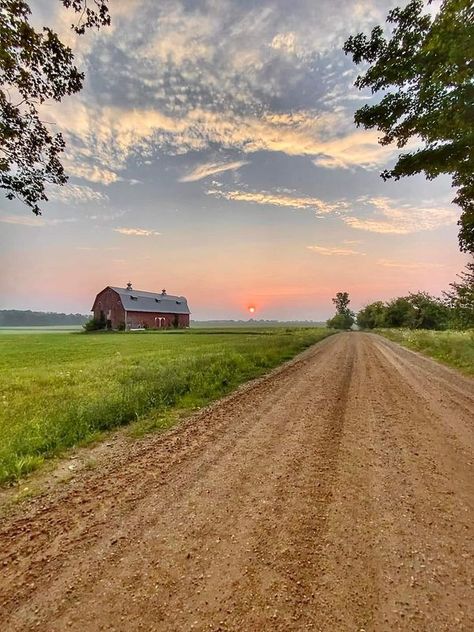 Old Barns Project | Morning Sunrise Dirt Roads and Old Barns❤️❤️❤️ Dirt Roads, Country Barns, Morning Sunrise, Farm Scene, Back Road, Dirt Road, Old Barns, Country Farm, Take Me Home