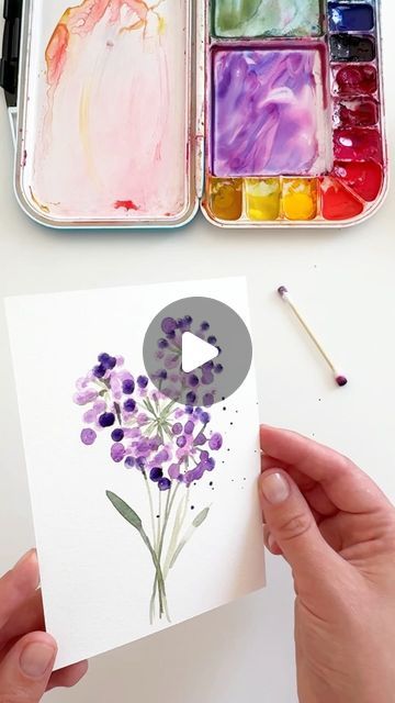 Anna Koliadych on Instagram: "Watercolor Q-tip technique with a cotton swab: just painting very simple wildflowers. Everyone can do this fun and easy technique 💜🥰🎨 #watercolor #watercolortechnique #watercolorillustration #watercolors #watercolortutorial #diy #crafts" Watercolor Birthday Cards Flowers, Simple Floral Painting Ideas, Cute Easy Paintings Simple, Watercolour Flowers Simple, Simple Watercolor Cards, Watercolor For Kids, 2024 Watercolor, Wavy Art, Simple Watercolor Flowers