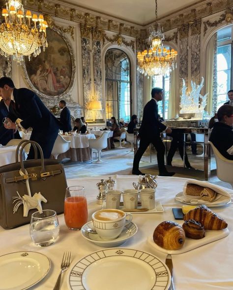 🏆 The most important voice is your own. 🌹🌹🌹🌹🌹🧿🌹🌹🌹🌹🌹 The Plaza Hotel, Expensive Taste, Plaza Hotel, The Plaza, Old Money, Dream Life, Paris, Hotel