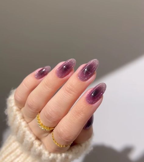 Asian Blush Nails, Purple Nails Cat Eye, Nail Art Designs Cat Eye, Korean Purple Nails, Violet Nails Designs, Deep Purple Nails Design, Purple Cat Eye Nails, Cat Eye Nails Design, Nails Cateye