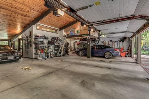 6 Car Garage 6 Car Garage, Garage Ceiling Storage, Garage Room, Garage Loft, Garage Renovation, Carport Garage, Mechanic Garage, Cool Garages, Modern Garage