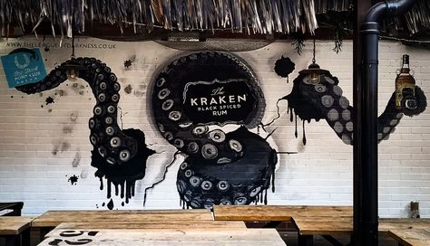 Kraken Mural, Mural Street Art, Art Advertising, Wall Art Mural, Painting Graffiti, Giant Squid, Gym Wall, Painting Reference, The Kraken