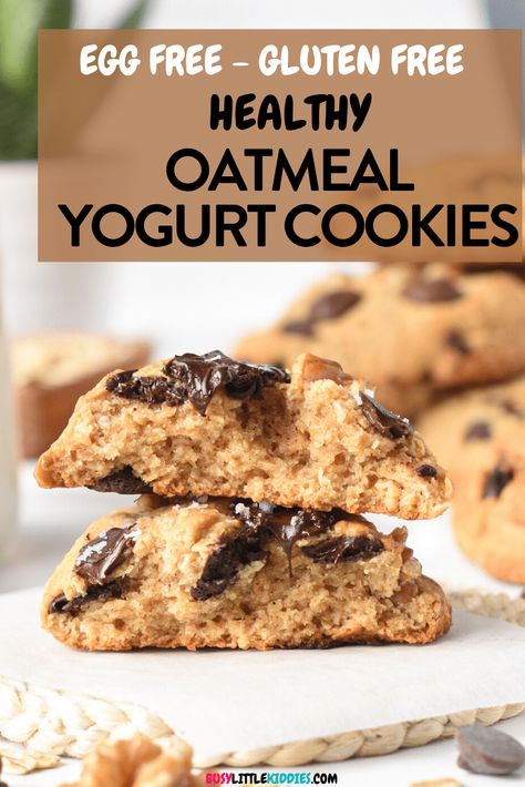 Oatmeal Breakfast Cookies Healthy, Yogurt Cookies Recipe, Breakfast Cookies For Kids, Cookies With Raisins, Greek Yogurt Cookies, Holidays Desserts, Easy Healthy Cookies, Yogurt Cookies, Oatmeal Protein Cookies