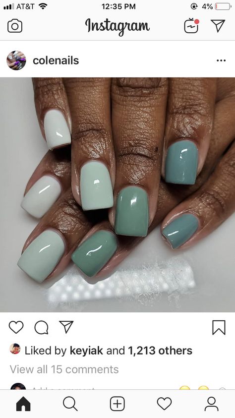 Short Natural Nail Color Ideas, Green Nails With Green Tips, Nail Palette Colors, Round Nails Fall Colors, Green And Brown Fall Nails, Ombre Gel Nails Short, Multi Color Fall Nails, Multiple Color Nails, Green Mint Nails