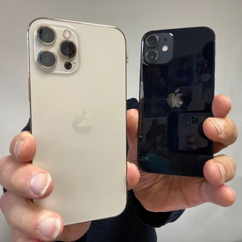 Apple's new phones: First look at iPhone 12 Pro Max and iPhone 12 Mini Iphone12 Mini, I Phone 12pro, I Phone 12 Mini, Mini Iphone, Iphone 12 Mini, Iphone 13 Mini, Iphone 12 Pro, Iphone Texts, Free Iphone Giveaway