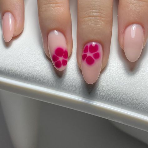 Almond Blooming Gel Nails, French Tip Blooming Gel, Beginner Nail Designs Gel, Cute Nail Acrylic Designs, Nail Ideas With Blooming Gel, Fall Nails Blooming Gel, Blooming Effect Nails, Easy Blooming Gel Nail Art, Nail Designs With Blooming Gel