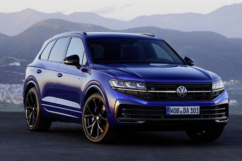 Midsize Suv, Interior Cladding, V6 Engine, Mid Size Suv, Vw Touareg, Volkswagen Touareg, Audi Q7, Dream Garage, Porsche Cayenne