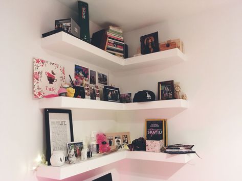 Storage Above Desk, Shelves Above Desk In Bedroom, Shelf Above Desk Ideas, Shelving Above Desk, Plasterboard Shelves, Shelves Above Desk, Tv Wall Shelves, Den Design, Bedroom Colours