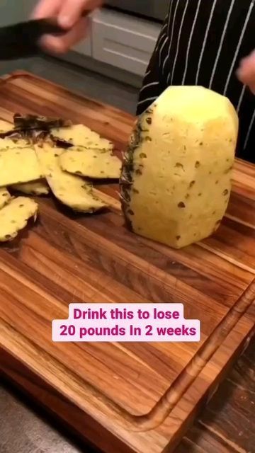 Weight loss | Smoothies | Diet on Instagram: "Did you know ? Eating pineapple detox drink that will help you to lose weight up to 20 pounds The recipes I share with you are the ones that I have used to lose 20 lbs (9 kg) in only 21 days and were created alongside nutritionist advice My 21 day guide takes the guesswork out of detoxing, as it provides a step-by-step guide of exactly what to drink each day, recipes, shopping lists and lots of essential detox information 👌🏼💚 ⠀ You can download th Pineapple Tea Recipe, Eating Pineapple, Pineapple Detox, Pineapple Tea, Healthy Diet Smoothies, Pineapple Benefits, Healthy Juicer Recipes, Healthy Juice Drinks, Tea Drink Recipes