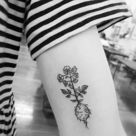 Inhaler Tattoo, Potato Tattoo, Potato Flower, Roots Tattoo, State Tattoos, Dinosaur Tattoos, C Tattoo, Plant Tattoo, Cute Small Tattoos