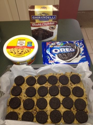 Recipes Oreo, Oreo Cookie Dough, Cookie Dough Brownies, Oreo Recipes, Desserts For A Crowd, Oreo Cookie, Köstliche Desserts, Brownie Cookies, Chocolate Chip Cookie Dough