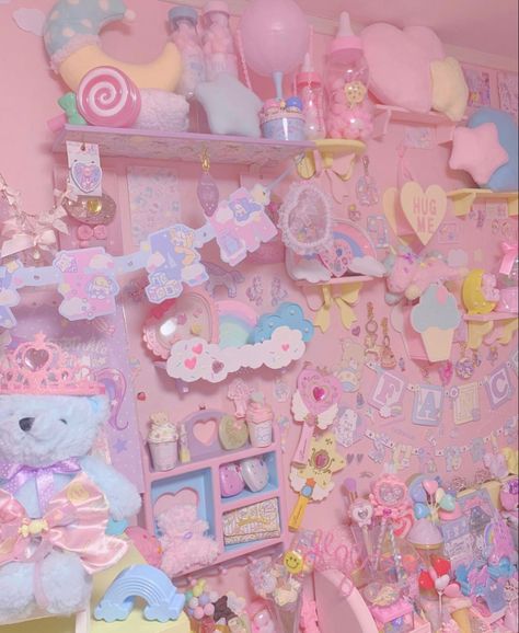 Sanrio Bedroom, Fairy Kei Aesthetic, Minecraft Interior, Kawaii Bedroom, Minecraft Interior Design, Instagram Direct, Pastel Room, Pretty Room, Kawaii Room