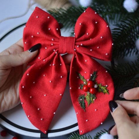 An incredibly festive accessory for your hair! Xmas hair bow! Original gift for little princesses and connoisseurs of everything beautiful and exclusive. The bow is made of natural red linen, decorated with designer embroidery and beaded. Automatic hairpin. The accessory will be send in gift packaging! size 13*14cm Christmas Hair Accessories Diy, Bow Embroidery, Xmas Embroidery, How To Tie A Bow, Cute Hair Accessories With Satin Bow For Gifts, Red Bow Christmas, Christmas Bow, Hair Accessories For Christmas Fabric, Christmas Hair Bows Diy