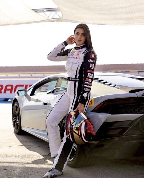 Race Car Girls, Female Race Car Driver, Nina Dobrev Vampire Diaries, Female Racers, Women Drivers, Girls F, Barcelona Football, Soccer Poster, Racing Girl