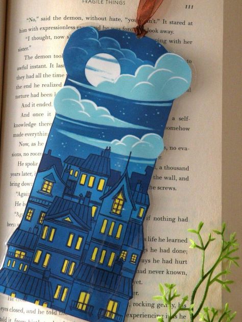 𝘽𝙤𝙤𝙠 𝙢𝙖𝙧𝙠 2 Piece Painting Ideas, Book Mark Illustration, Bookmark Unique, Bookmark Art, Cool Bookmarks, Unique Bookmarks, Handmade Bookmarks Diy, Penanda Buku, Creative Bookmarks