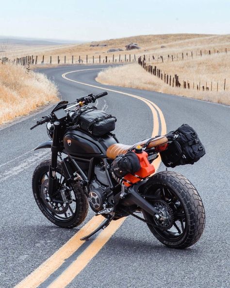 has his Ducati Scrambler set up for the road Whats your favorite setup? Have tips? Feel free to... Estilo Cafe Racer, Xe Ducati, Moto Scrambler, Scrambler Custom, Мотоциклы Cafe Racers, Ducati Scrambler, Scrambler Motorcycle, Cafe Racer Bikes, Moto Bike