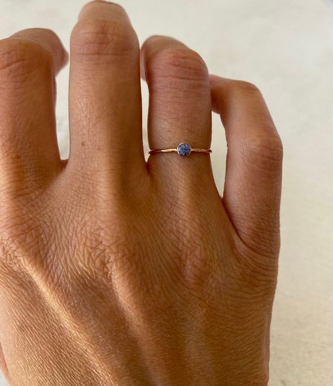 Simple Ring With Stone, Light Blue Stone Ring, Rings With Stones, Natural Stone Rings, Ring Blue Stone, Green Rings, Blue Ring, Alexandrite Ring, Blue Stone Ring