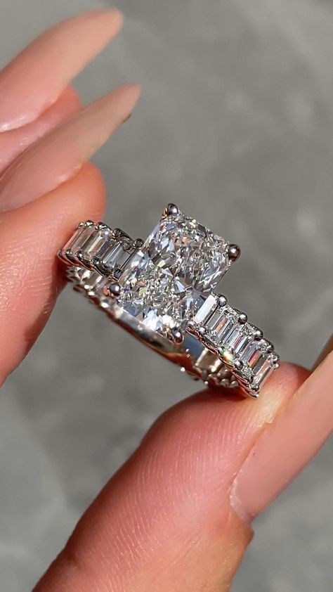 Justins Jewelers | The Radiant & Emerald Cut Diamond combination is hypnotizing 😵‍💫 | Instagram