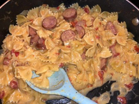 Smoked Sausage And Pasta - Delicious Dinner One Pot Smoked Sausage Pasta, Beef Smoked Sausage Recipe, Rope Sausage Recipes, Smoked Sausage And Pasta, One Pot Smoked Sausage, Andouille Sausage Pasta, Kielbasa Pasta Recipes, Smoked Pasta, Smoked Sausage Recipes Pasta