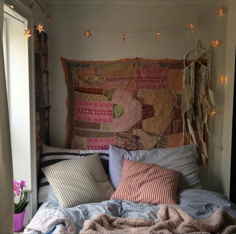 Uni Room, Redecorate Bedroom, Pretty Room, Dreamy Room, Dream Room Inspiration, Cozy Room, Room Inspiration Bedroom, Room Ideas Bedroom, Aesthetic Bedroom