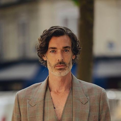 Richard Biedul on Instagram: "Paris Fashion Week - Day Four: Highlights from @paulsmithdesign SS24. Wearing Paul Smith. Photography @claireguillon and @darren_gerrish… #PFW #🇫🇷" Paris Fashion, Star Trek, Highlights, Paul Smith, Richard Biedul, Haircut 2024, Instagram Paris, Paris Fashion Week, Fashion Week