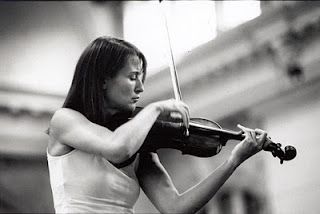 Viktoria Mullova , Russian Playing Violin Aesthetic, Female Violinist, Violin Aesthetic, Ancient Music, Playing Violin, Holland Park, Contemporary Music, Music School, Miles Davis