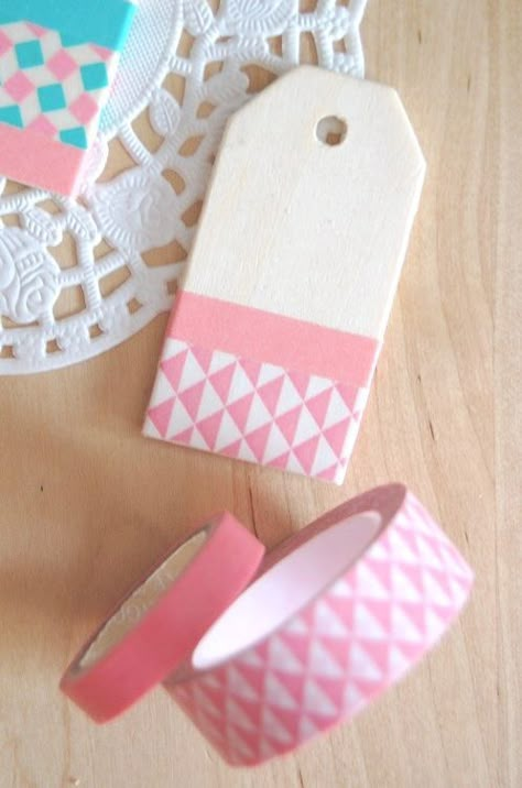 Washi Tape Projects, Washi Tape Cards, Washi Tape Crafts, Gift Tags Diy, Handmade Gift Tags, Diy Tags, Handmade Tags, Tape Crafts, Washi Tapes