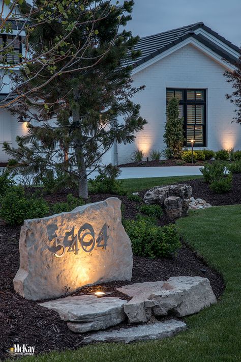 Rock With Address House Numbers, Address Signs For Yard With Light, Address Numbers On Rock, Large Rock Driveway Entrance, House Number Landscape Ideas, Entry Driveway Landscape, Outside Curb Appeal Ideas, Rock Address House Numbers, Front Door Landscape Ideas