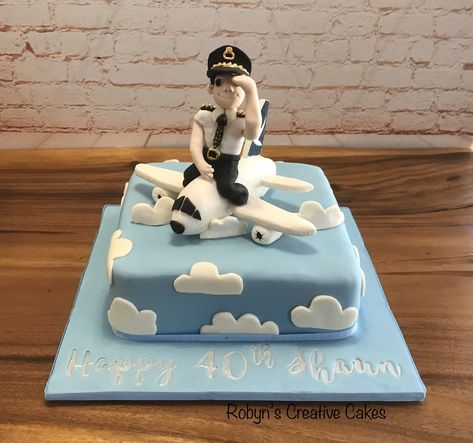 Pilot Cake Design, Cake For Pilot, Airplane Cake For Men, Pilot Cake Ideas, Pilot Theme Cake, Aviation Cake Ideas, Pilot Birthday Cake, Release Party Ideas, Airplane Birthday Cakes