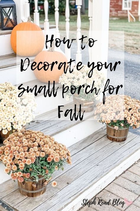 Small Front Porch Fall Decor, Small Fall Porch, Simple Fall Porch, Simple Fall Porch Decor, Small Porch Decor, Porch Fall Decorating Ideas, Small Front Porch Decor, Porch Lanterns, Porch Fall Decor