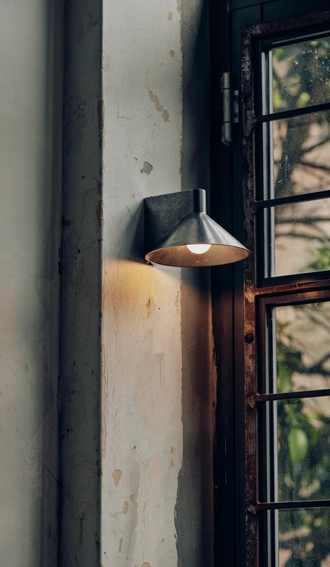 Studio Henry Wilson Polished Cast Stainless Steel Conical Wall Light – Spartan Shop Wabi Sabi Exterior, Henry Wilson, Exterior Wall Light, Outdoor Sconces, Lighting Inspiration, Wall Mounted Light, Lost Wax, Exterior Lighting, Ambient Lighting