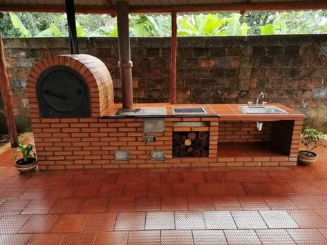 Backyard Grill Ideas, Backyard Aesthetic, Kitchen Backyard, Rustic Outdoor Kitchens, Grill Outdoor, Brick Pizza Oven, Landscaping Backyard, Outdoor Barbeque, Outdoor Kitchen Cabinets