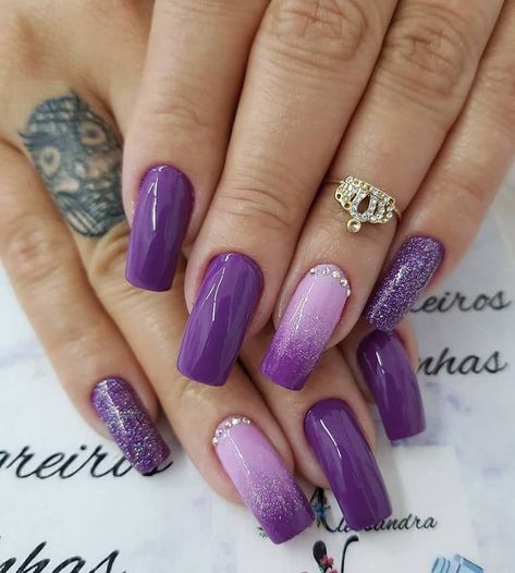 Free Nail Art Designs for Christmas 2022 Winter Nail Art Diy Xmas Nails, Wedding Day Nails, Bright Nail Art, Purple Nail Art, Rose Nail Art, Lavender Nails, Nail Art Wedding, Sparkle Nails, Colorful Nail Designs