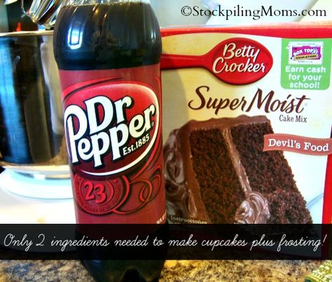 Dr Pepper Chocolate Cupcakes are amazing! Only 3 ingredients needed! Chocolate Dr Pepper Cake, 3 Ingredient Cupcakes, Dr Pepper Cake Recipe, Dr Pepper Cupcakes, Dr Pepper Cake, Almond Frosting, Cake Brownies, Banana Cupcakes, Cherry Almond