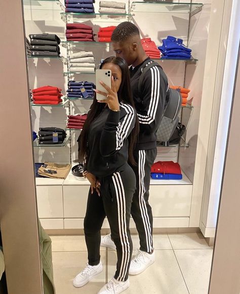 Couples Matching Outfits Swag, Couple Outfits Matching, Matching Fits, Couple Matching Outfits, Boyfriend Outfit, Mode Editorials, Couple Fits, Black Relationship Goals, Couple Goal