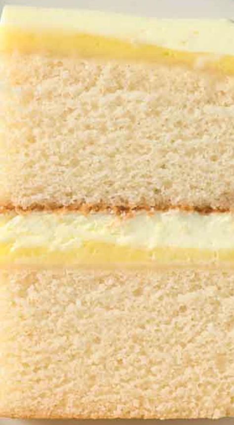 Lemon Cloud Cake ~ This moist, tender cake is layered with two types of filling: pastry cream, and rich, fluffy lemon cream. Lemon Mousse Cake Recipe, Creme Brulee Cake, Lemon Mousse Cake, Vanilla Bean Recipes, Lemon Mascarpone, Recipe With Lemon, Mousse Cake Recipe, Vanilla Bean Cakes, Lemon Mousse