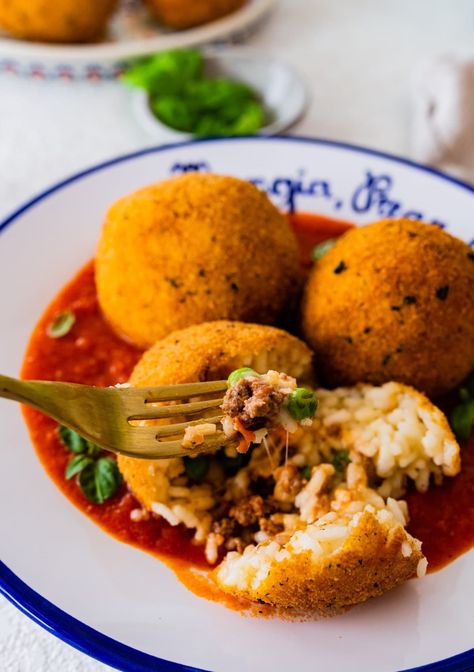 Best Sicilian Arancini Recipe (Italian Rice Balls) - CucinaByElena Sicilian Rice Balls Recipe, Rice Balls Italian, Arancini Recipe Italian, Italian Rice Balls, Arancini Recipe, Italian Rice, Recipe Italian, Baked Rice, Sicilian Recipes