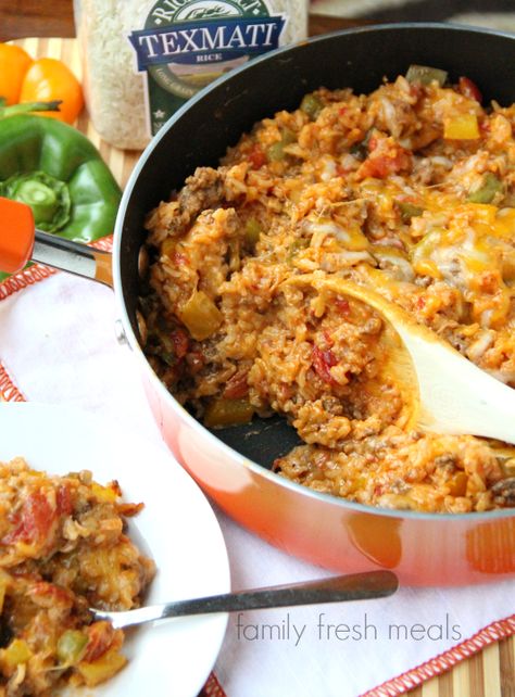 One Pot Stuffed Pepper Casserole - FamilyFreshMeals.com - step 8a One Pot Lazy Stuffed Peppers, One Pot Unstuffed Peppers, Unstuffed Pepper Skillet Ground Beef, Stuffed Bell Peppers Campbells Tomato Soup, One Pot Unstuffed Pepper Skillet, Stuffed Pepper Casserole, Family Fresh Meals, Beef Dishes, Ground Beef Recipes