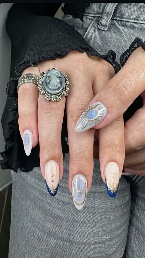 Fashion: #fashion, #style, #outfitinspiration, #beauty Pisces Nails Designs, Blue Gel Nails, Romantic Nails, Pretty Gel Nails, Pearl Nails, Fire Nails, Classy Nails, Funky Nails, Fancy Nails