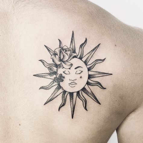 Sun Rose Tattoo, Rose And Sun Tattoo, Sun And Rose Tattoo, Tattoo Sun, Sun And Moon Tattoo, Sun Tattoos, Sun Tattoo, Small Tattoo, Rose Tattoos