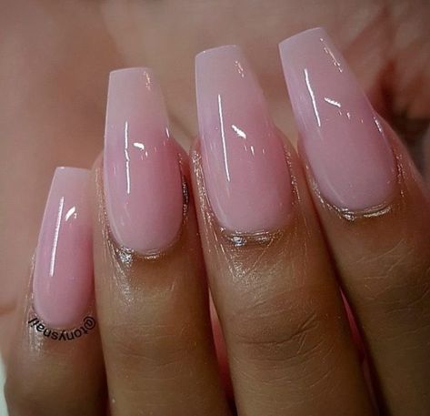 Shiny Pink Coffin Nails Light Pink Nails, Her Nails, Shellac Nails, Pink Nail, Pink Acrylic Nails, Acrylic Nails Coffin, Classy Nails, Coffin Nails Designs, Dream Nails