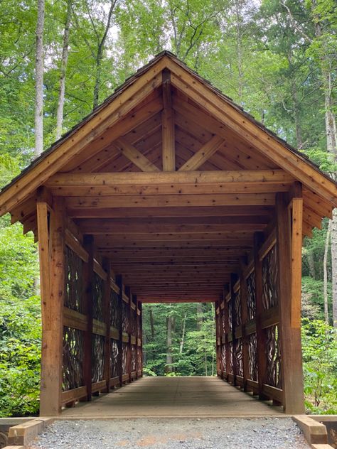 Outdoor Bridges, Vintage Garage, Deleted Scenes, Horse Trail, Wooden Bridge, House Modern, Covered Bridge, Bridge Design, Post And Beam