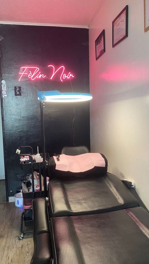 ──★ ˙ ̟ Lash Business Aesthetic, Cosmetologist Aesthetic, Studio Lashes, Lash Room Ideas, Waxing Room, Eyelash Studio, Tech Room, Lash Room Decor, Beauty Room Salon