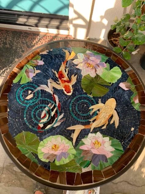 Pin by チカ on mosaico | Mosaic birdbath, Mosaic art, Mosaic glass Table Mosaic, Wall Medallion, Stained Glass Mosaic Art, Mosaic Birdbath, Mosaic Table Top, Mosaic Garden Art, Mosaic Tile Art, Mosaic Stained, Glass Mosaic Art